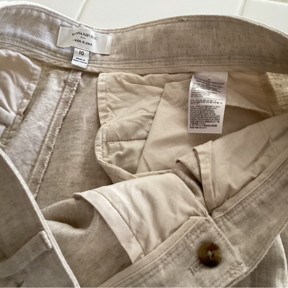 Banana Republic Linen-Blend Wide-Leg Pleated Pants - Picture 12 of 14
